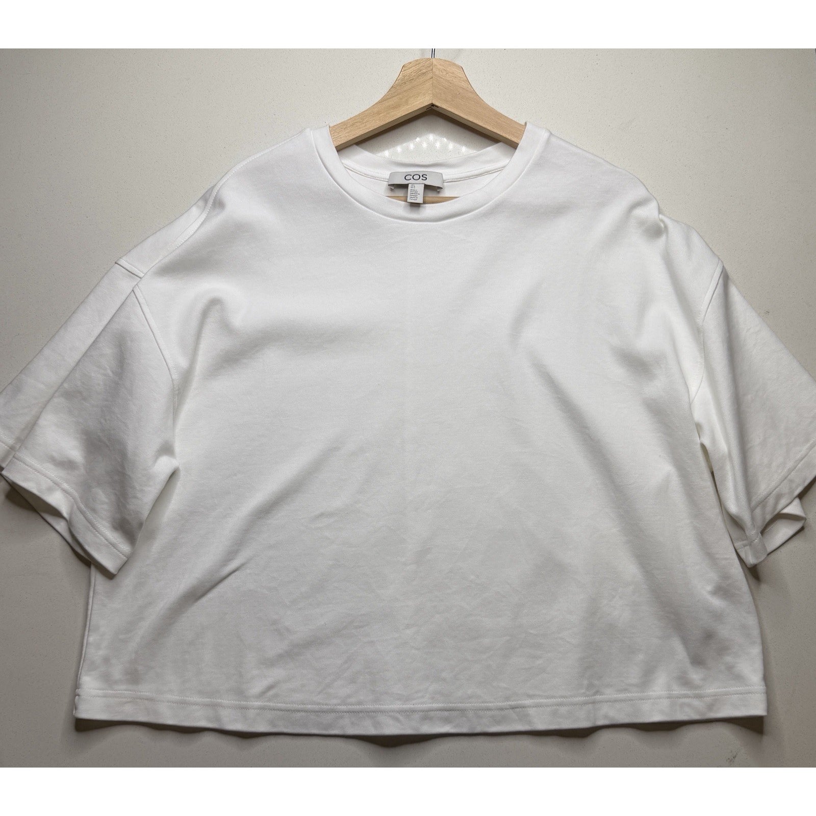 Cos T-Shirt White Boxy Cropped T-Shirt Blouse Women’s Size L Oversized — image 2 of 8